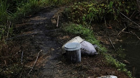 Công ty CP đầu tư nước sạch Sông Đà thừa nhận nước sạch đầu vào cho dân bị nhiễm dầu