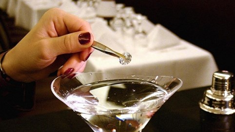 Những món quà Valentine chỉ các ông chồng siêu giàu mới dám mua tặng