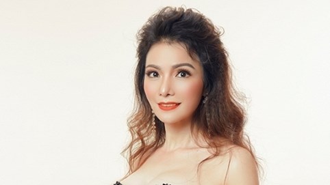 Á hậu doanh nhân Trương Diễm Hằng: “Đừng là đoá hồng nhạt nhoà không hương sắc