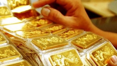 Giá vàng hôm nay 19/5: Xuống mức thấp nhất 2 tuần