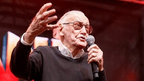 Những người nổi tiếng chỉ thành công từ sau tuổi 40