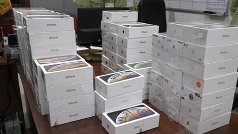 Mỗi năm Việt Nam có 4,5 triệu thiết bị di động bị làm giả