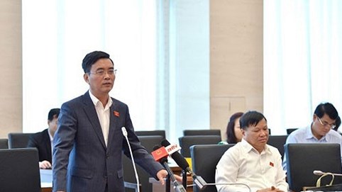 Lo tăng vốn dự án để... 