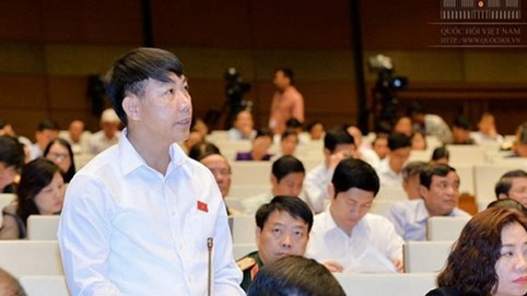 ĐBQH: Theo tính toán, mỗi tháng Việt Nam phải tiết kiệm từ 21.000 - 27.000 tỷ đồng và sẽ phải vay để trả nợ