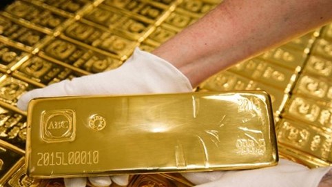 Giá vàng hôm nay 12/5: Tiếp đà đi lên mạnh mẽ