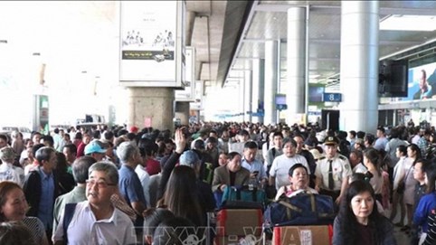 Sân bay Tân Sơn Nhất khuyến cáo hành khách đến sớm 3 tiếng dịp Tết