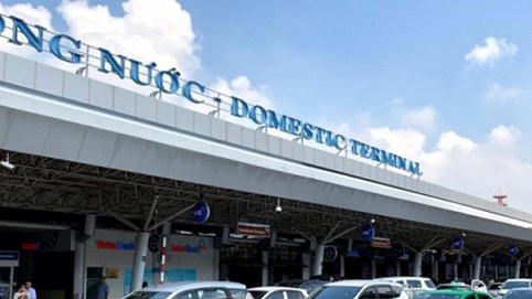 Hàng loạt tài xế bị tước bằng lái tại sân bay Tân Sơn Nhất