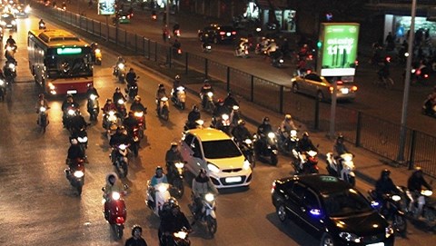 Các mức phạt mới cần biết về lỗi sử dụng đèn xe khi lưu thông