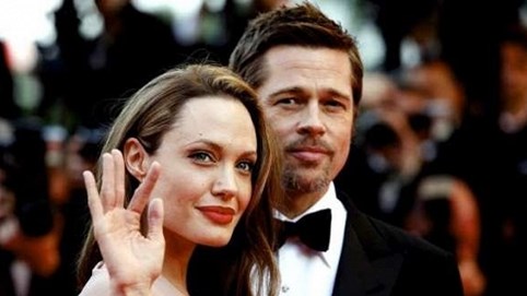 Angelina Jolie, Brad Pitt chính thức thành người độc thân