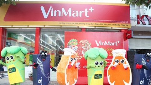 VinMart+ tưng bừng “nhuộm đỏ” Vũng Tàu đón Giáng sinh