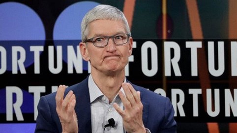 Apple đang gặp rắc rối nghiêm trọng, giá cổ phiếu sụt giảm 7%, nguy cơ đánh mất cột mốc giá trị 1.000 tỷ USD