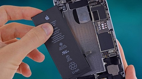 Apple thay 11 triệu pin iPhone trong 2018