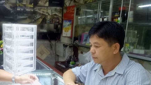 Vụ đổi 100 USD bị phạt 90 triệu: Vì sao bắt quả tang mà hơn nửa năm mới phạt?