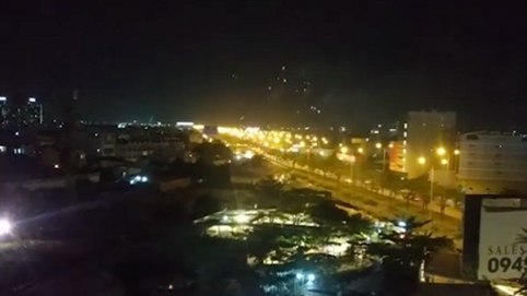 Nóng 24h qua: Nghe tiếng nổ vang trời nhiều người bỏ chạy, nhìn lại thì... ngỡ ngàng