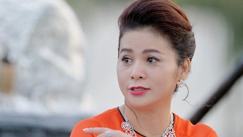 Bà Lê Hoàng Diệp Thảo tố cáo: “Nhóm thao túng dùng luật rừng, thuê người mặc đồng phục Trung Nguyên để trấn áp tôi