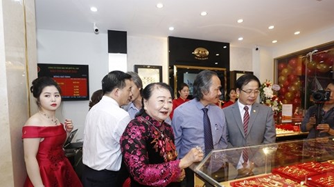 Bảo Tín Mạnh Hải: Gia đình nghệ nhân - Tinh hoa nghề vàng