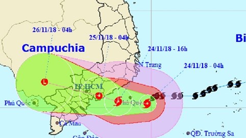 Bão số 9 chệch xuống phía Nam, chiều nay Sài Gòn có mưa rất to