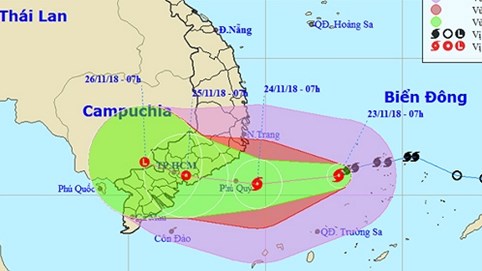 Bão Usagi hướng vào Nam Trung Bộ, gây mưa to