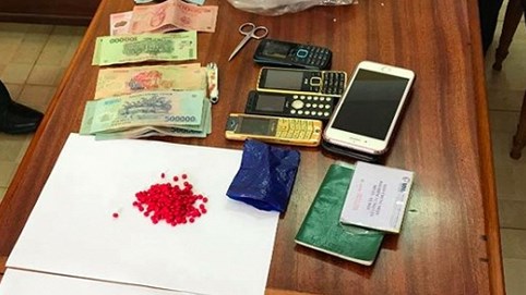 Bắt 2 đối tượng vận chuyển hơn 1kg ma túy qua cửa khẩu Bờ Y