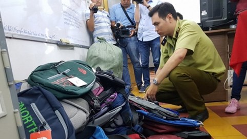 TP. HCM: Tạm giữ gần 1000 sản phẩm nghi giả nhiều thương hiệu nổi tiếng