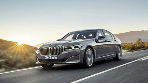 BMW 7-Series chính thức ra mắt - thách thức Mercedes-Benz S-Class