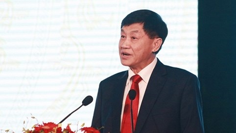 Bố chồng Hà Tăng: 10 tỷ USD vào Việt Nam, mang đến lại mang về