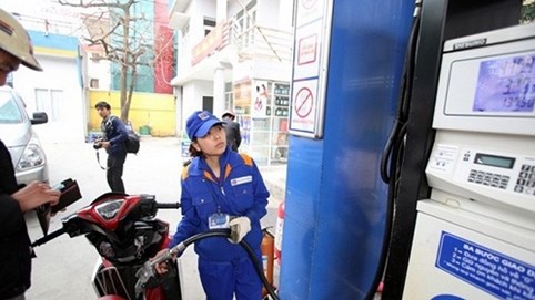 Bộ Công Thương lên tiếng về giá xăng tăng mạnh