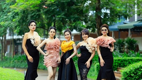 Bộ sưu tập khẳng định đẳng cấp nữ doanh nhân Việt