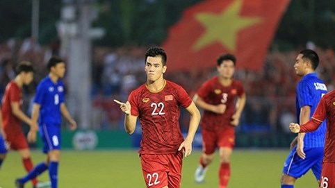 Bóng đá Việt Nam: Tinh thần không từ bỏ