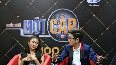 Bùi Anh Tuấn bức xúc vì bị Văn Mai Hương cướp mất trai đẹp