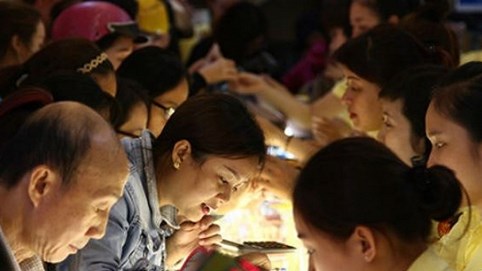 Buồn thay “thuốc phiện tâm linh”