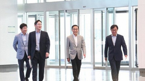 Bất chấp việc đối thủ Huawei suy yếu, Samsung vẫn coi tình hình hiện nay là 