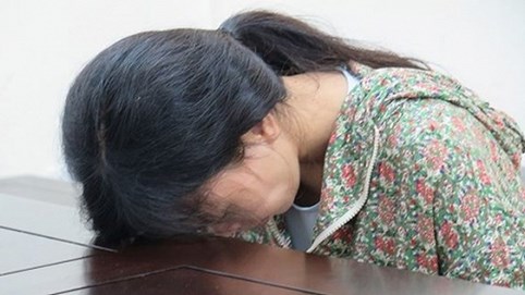 Mẹ đơn thân môi giới bán dâm cho chị gái, lĩnh 3 năm tù