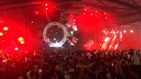 Nóng 24h qua: Nhân viên bán bóng cười đeo thẻ BTC trong vụ 7 người chết ở Tây Hồ