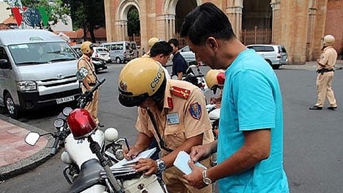 Hơn 600 lái xe bị xử phạt lỗi vi phạm nồng độ cồn theo Nghị định 100