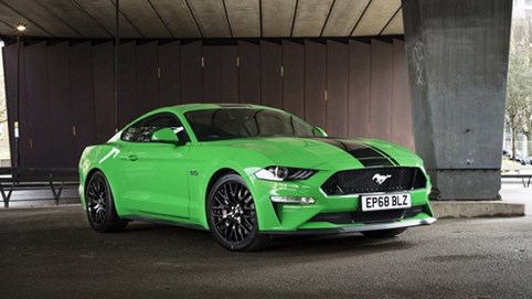 Ford Mustang là coupe thể thao bán chạy nhất toàn cầu năm thứ 4 liên tiếp