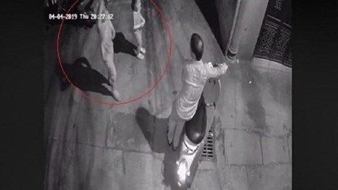 Hé lộ danh tính gã đàn ông dụ 2 bé gái vào ngõ vắng để sàm sỡ ở Hà Nội