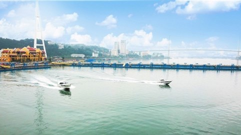 Bến tàu du lịch tại Cảng tàu khách quốc tế Hạ Long: Cửa ngõ mới đưa du khách đi thăm Vịnh di sản