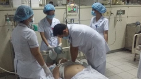 Vụ chạy thận chết người: Cựu giám đốc bệnh viện Hòa Bình mắc nhiều sai phạm