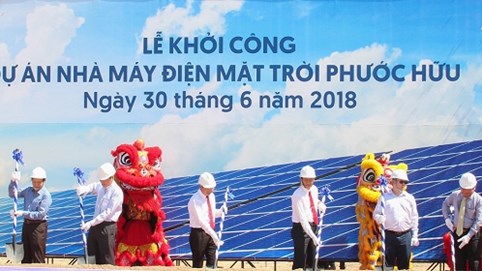 Khởi công dự án nhà máy điện mặt trời Phước Hữu