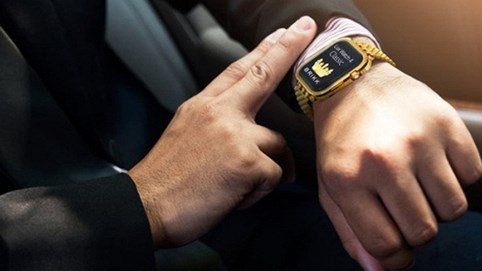 Cần tới 34 người, 80 giờ chế tác để tạo ra chiếc Apple Watch nạm kim cương trị giá 1,7 tỷ này