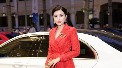 Cao Thái Hà chính thức trở lại, tích cực 