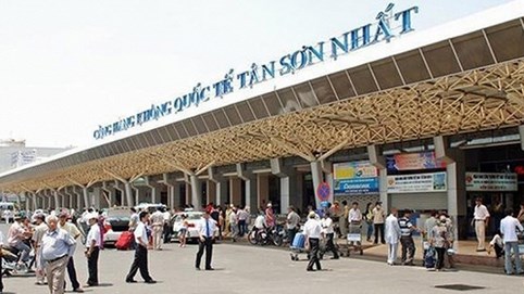 Hàng loạt hãng hàng không ra đời: Hạ tầng có kham nổi?