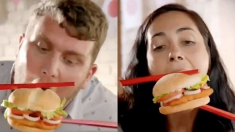 Burger King bị cáo buộc phân biệt chủng tộc khi đăng clip ăn hamburger bằng đũa 'kiểu Việt Nam'