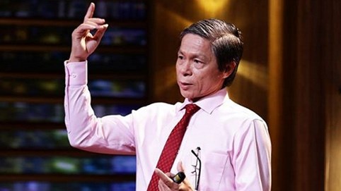 CEO khởi nghiệp tuổi 50 và lời hứa đầu tư 1 triệu USD của Shark Việt: Nhận tiền của 