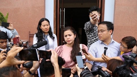 Bà Diệp Thảo muốn hàn gắn, ông Vũ khước từ dứt khoát