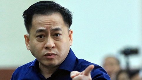 Chậm được tiếp xúc luật sư, Vũ 