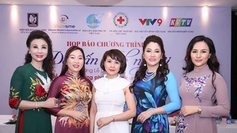 Chủ tịch thương hiệu kim cương Diamond Empire đồng hành cùng chương trình 