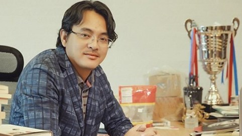 Chủ tịch Yeah1 muốn gom cổ phiếu hơn 20 tỷ sau sự cố Youtube