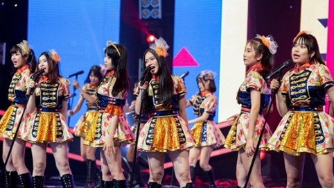 Có nhã ý muốn gia nhập nhóm nhạc nữ đông nhất Việt Nam, Sam bị Tim làm ngay điều này